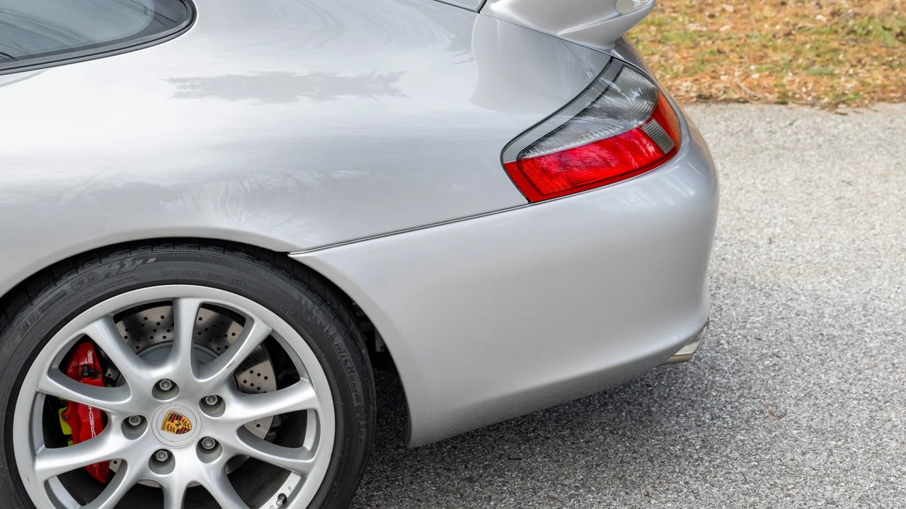2005 Porsche 997 Carrera - Image 18 of 31