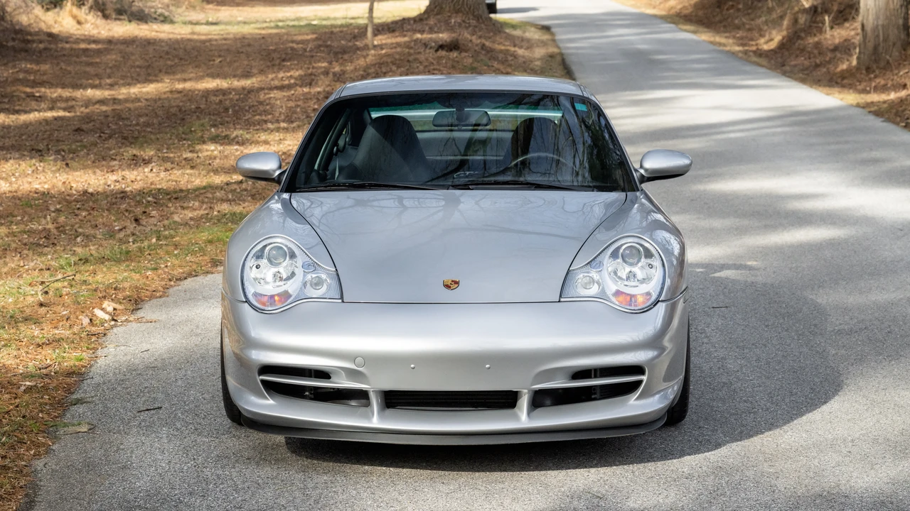 2005 Porsche 997 Carrera - Image 2 of 31