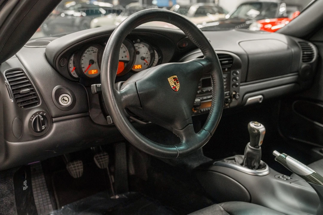 2005 Porsche 996 GT3 - Image 12 of 21