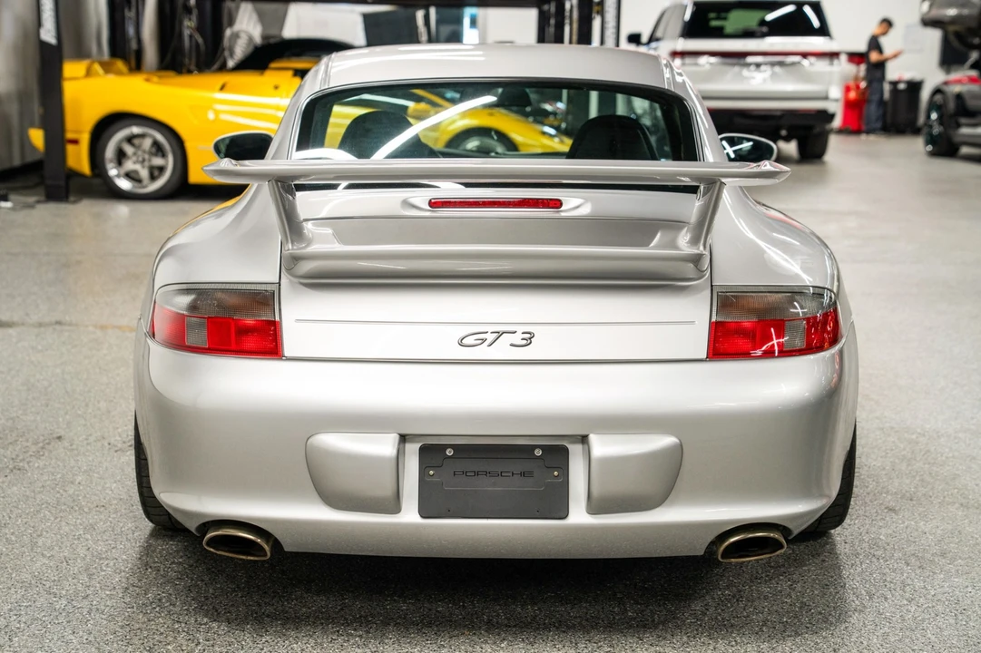 2005 Porsche 996 GT3 - Image 7 of 21