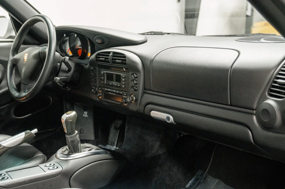 2005 Porsche 996 GT3 - Image 13 of 21