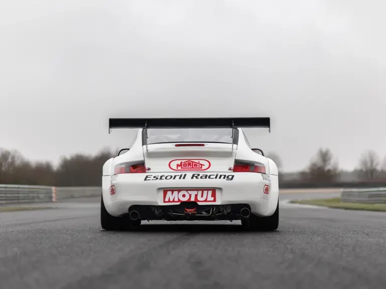 2005 Porsche 911 - Image 9 of 30