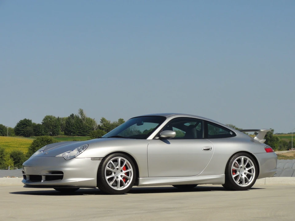 2005 Porsche 996 GT3 - Image 8 of 31