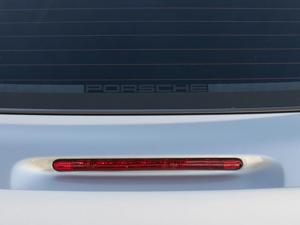 2005 Porsche 996 GT3 - Image 27 of 31