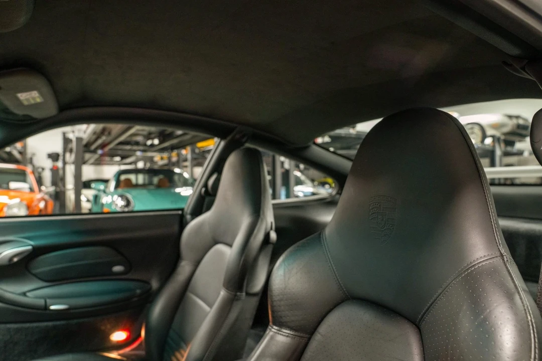 2005 Porsche 996 GT3 - Image 17 of 21