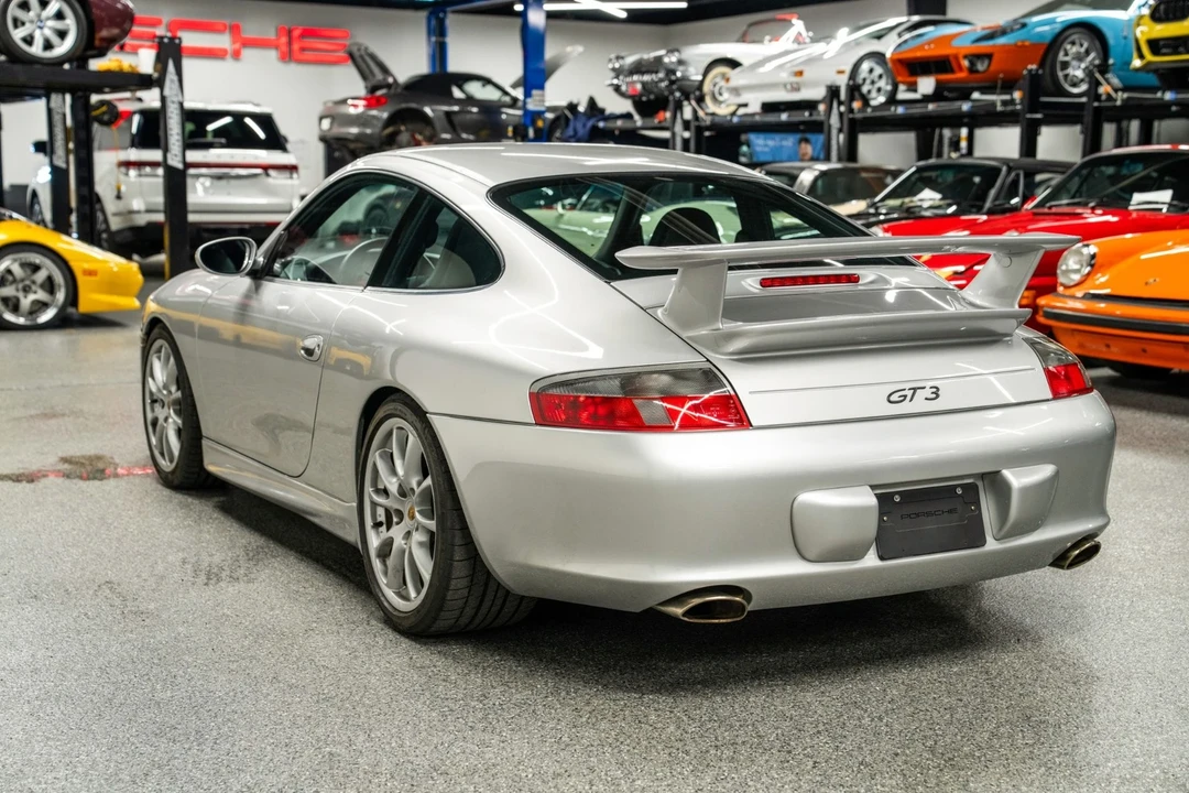 2005 Porsche 996 GT3 - Image 6 of 21