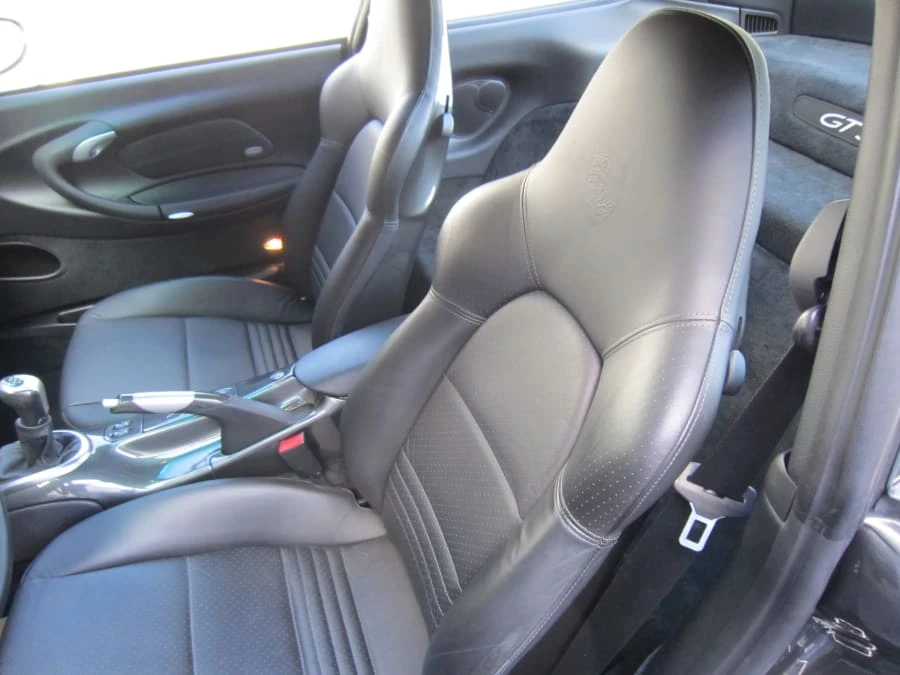 2005 Porsche 911 - Image 3 of 10