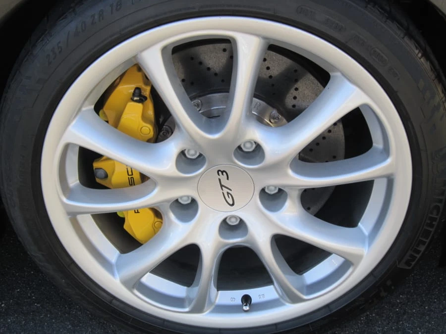 2005 Porsche 911 - Image 6 of 9
