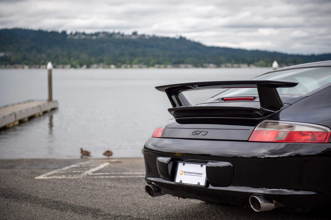 2005 Porsche 996 GT3 - Image 18 of 31