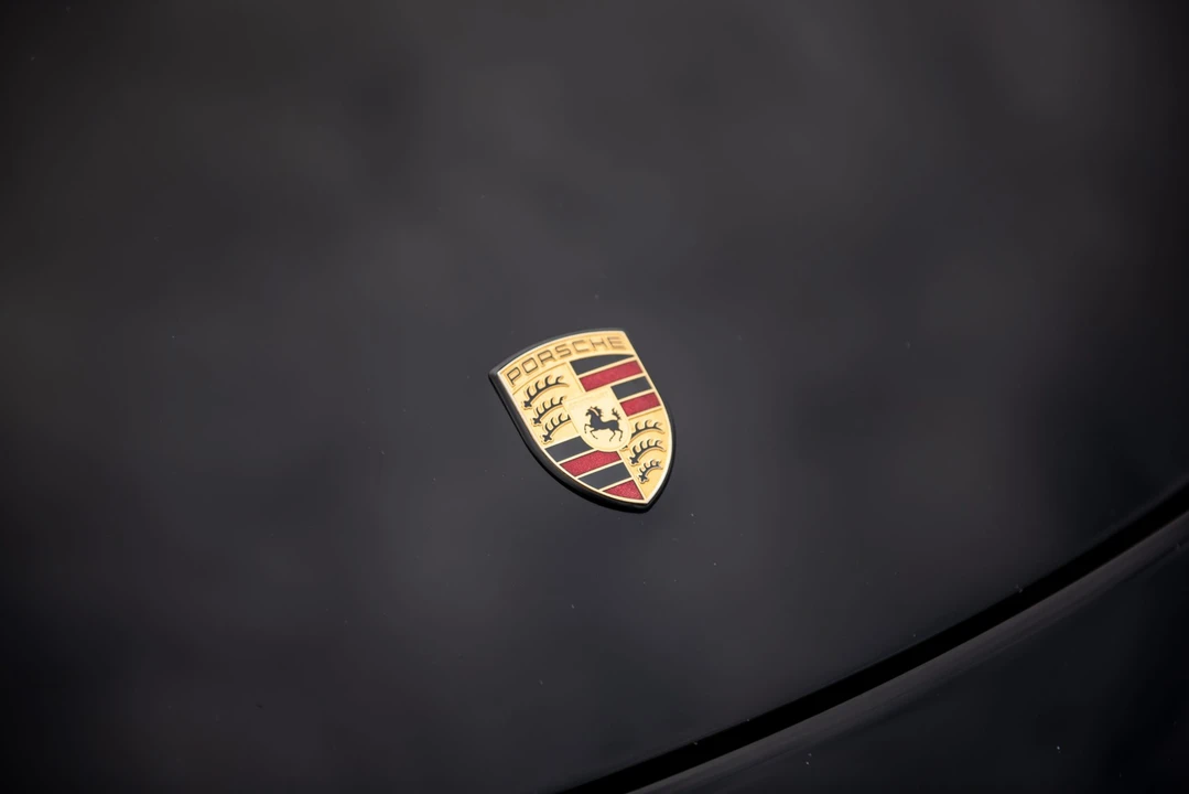 2005 Porsche 996 GT3 - Image 26 of 31