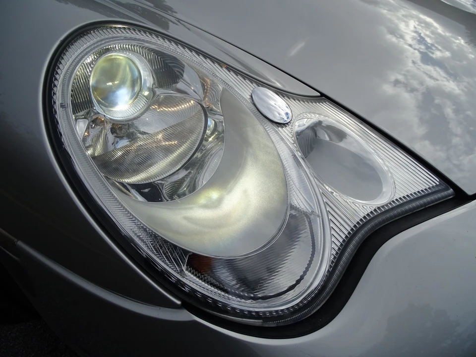 2005 Porsche 996 GT3 - Image 14 of 31