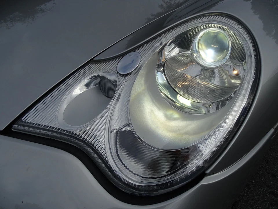 2005 Porsche 996 GT3 - Image 15 of 31