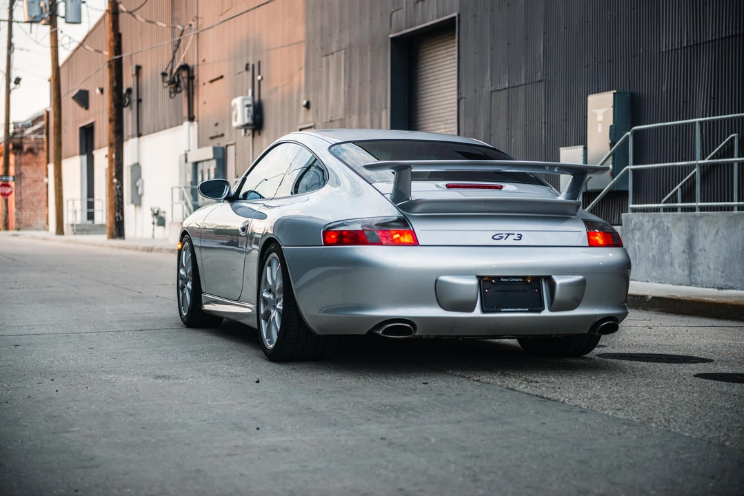 2005 Porsche 996 GT3 - Image 16 of 31