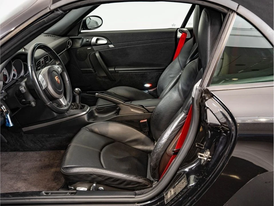 2005 Porsche 997 Carrera - Image 5 of 20