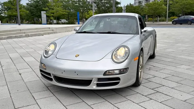 2005 Porsche 911 Carrera