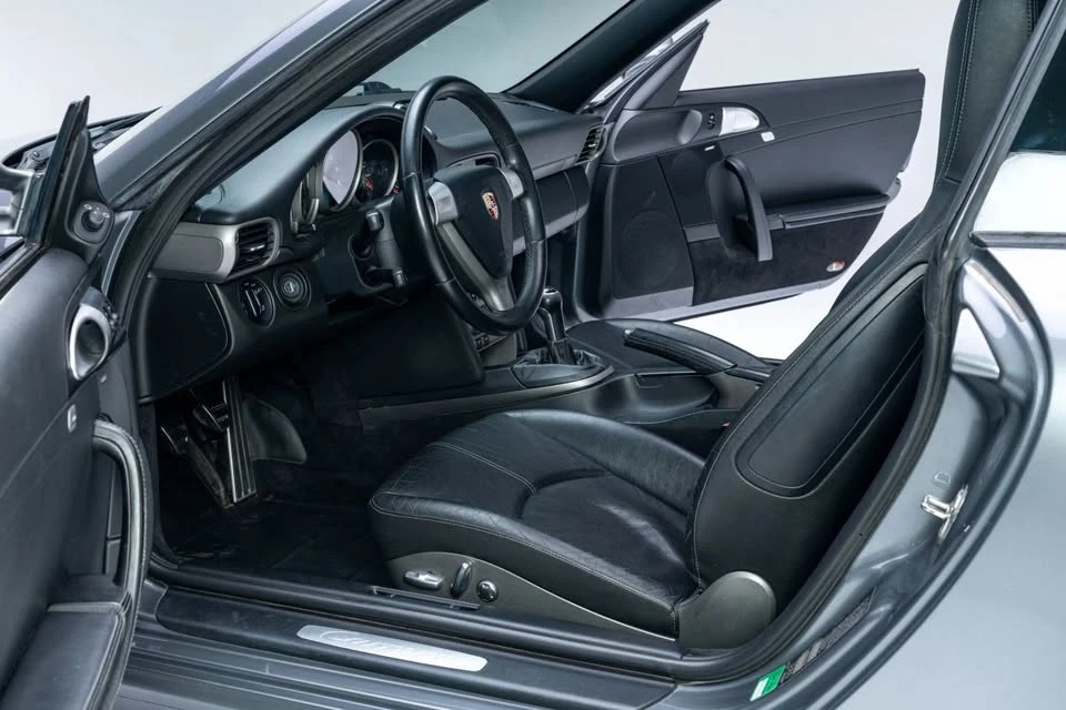 2005 Porsche 997 Carrera - Image 10 of 20