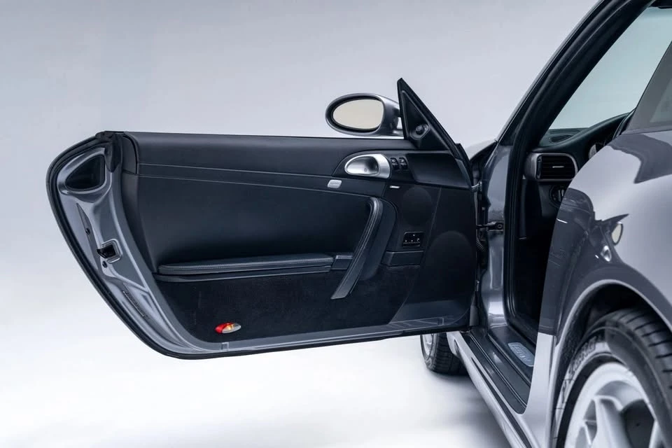 2005 Porsche 997 Carrera - Image 18 of 20