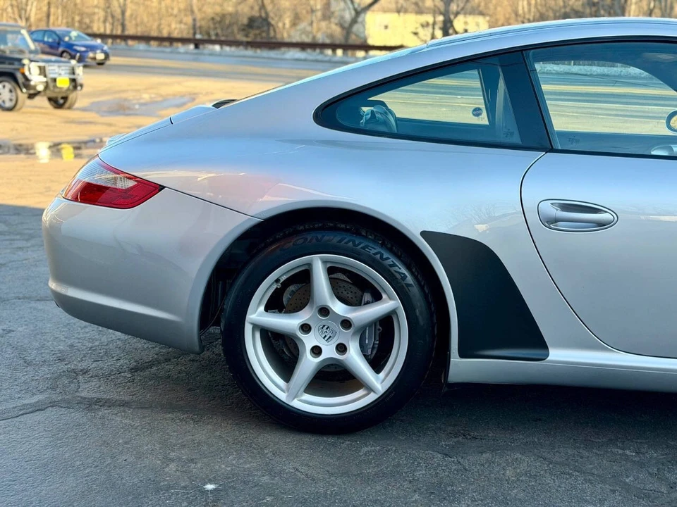 2005 Porsche 997 Carrera - Image 11 of 12