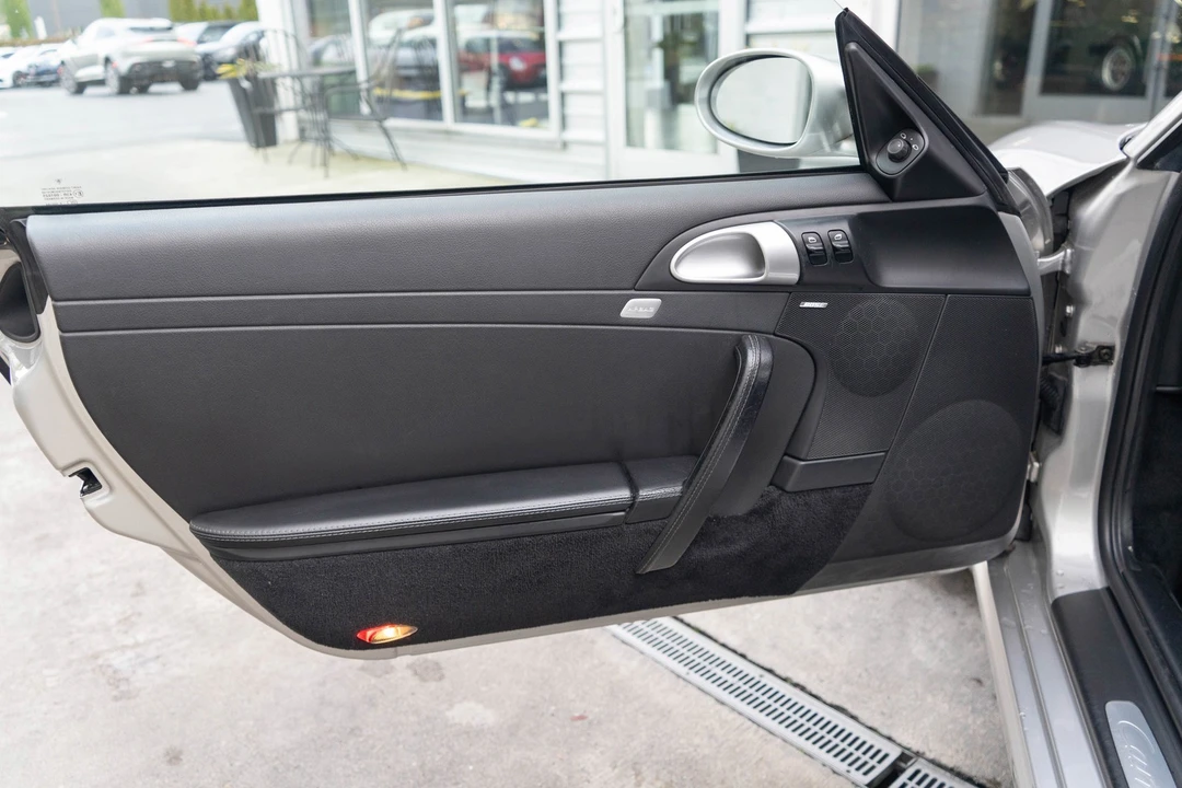 2005 Porsche 997 Carrera - Image 9 of 21