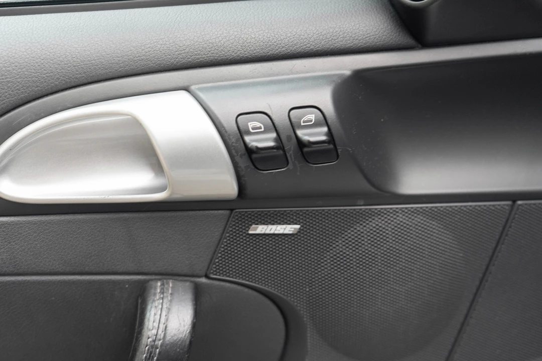 2005 Porsche 997 Carrera - Image 10 of 21
