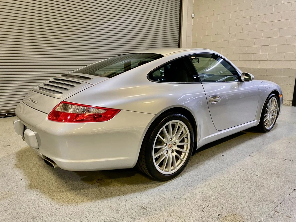 2005 Porsche 997 Carrera - Image 7 of 31