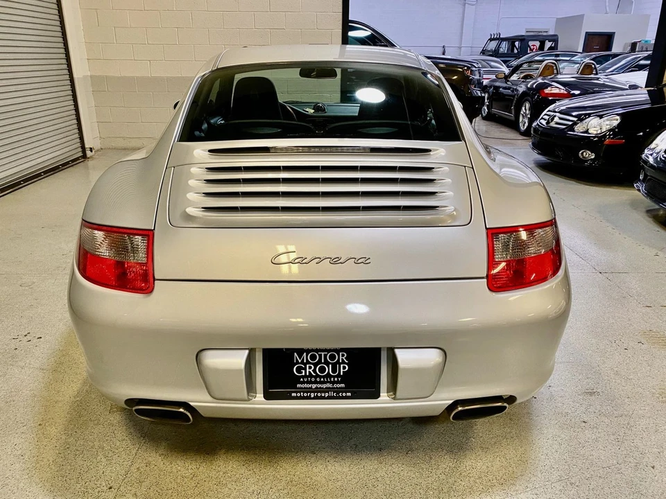 2005 Porsche 997 Carrera - Image 9 of 31