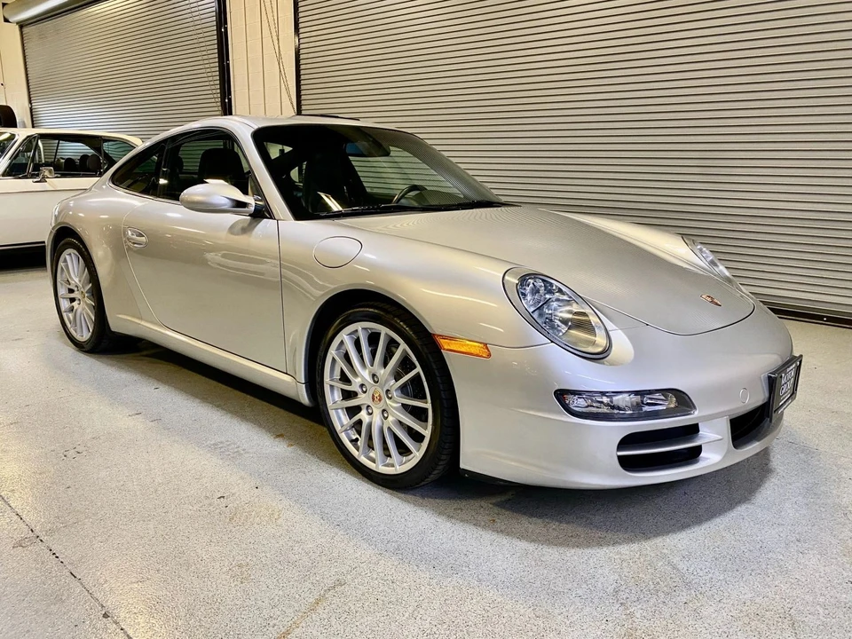 2005 Porsche 997 Carrera - Image 6 of 31