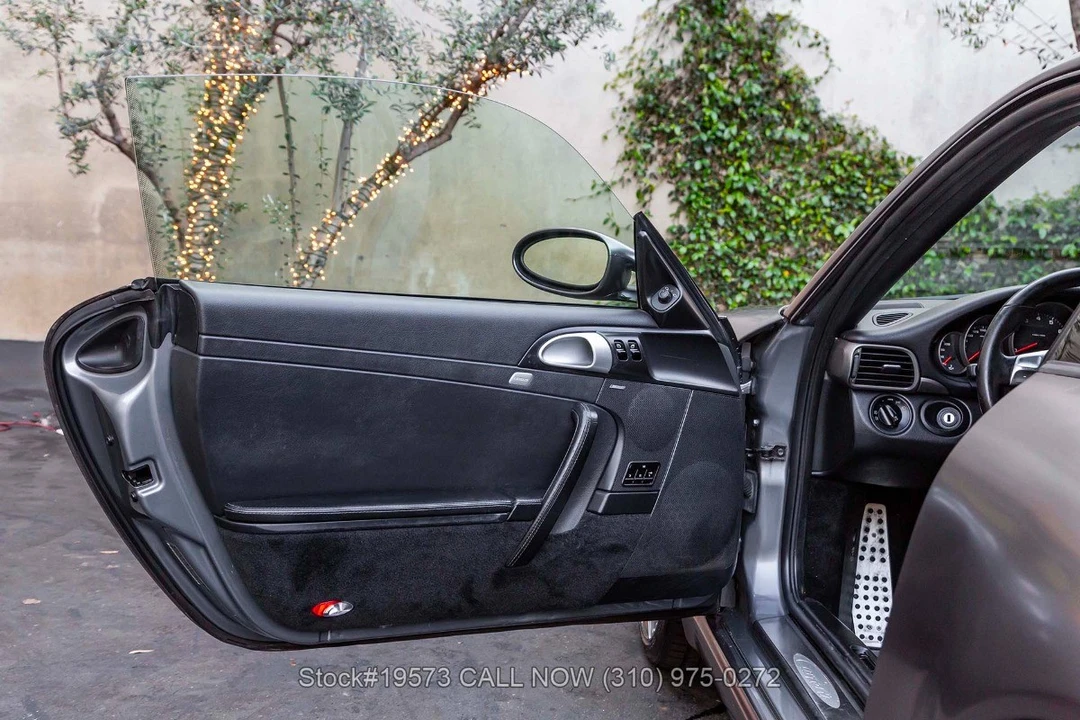 2005 Porsche 997 Carrera - Image 16 of 31