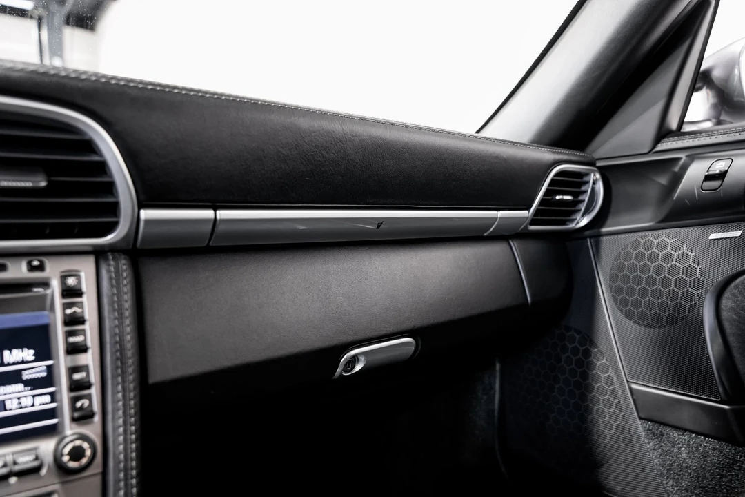 2005 Porsche 997 Carrera S - Image 15 of 31