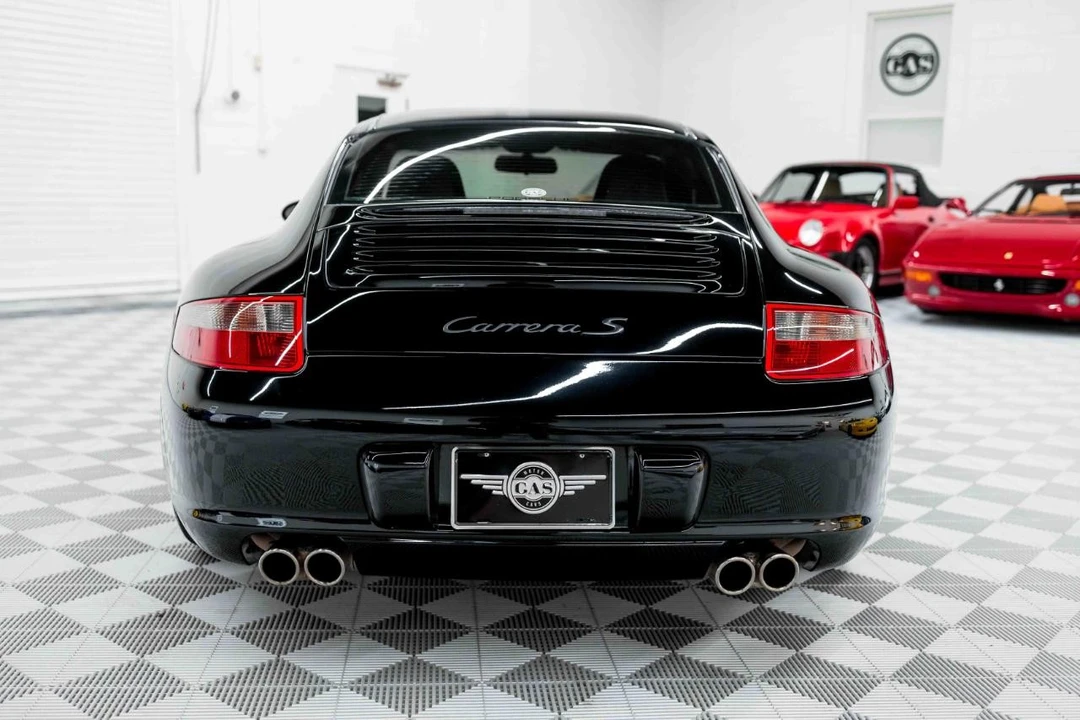 2005 Porsche 997 Carrera S - Image 10 of 31
