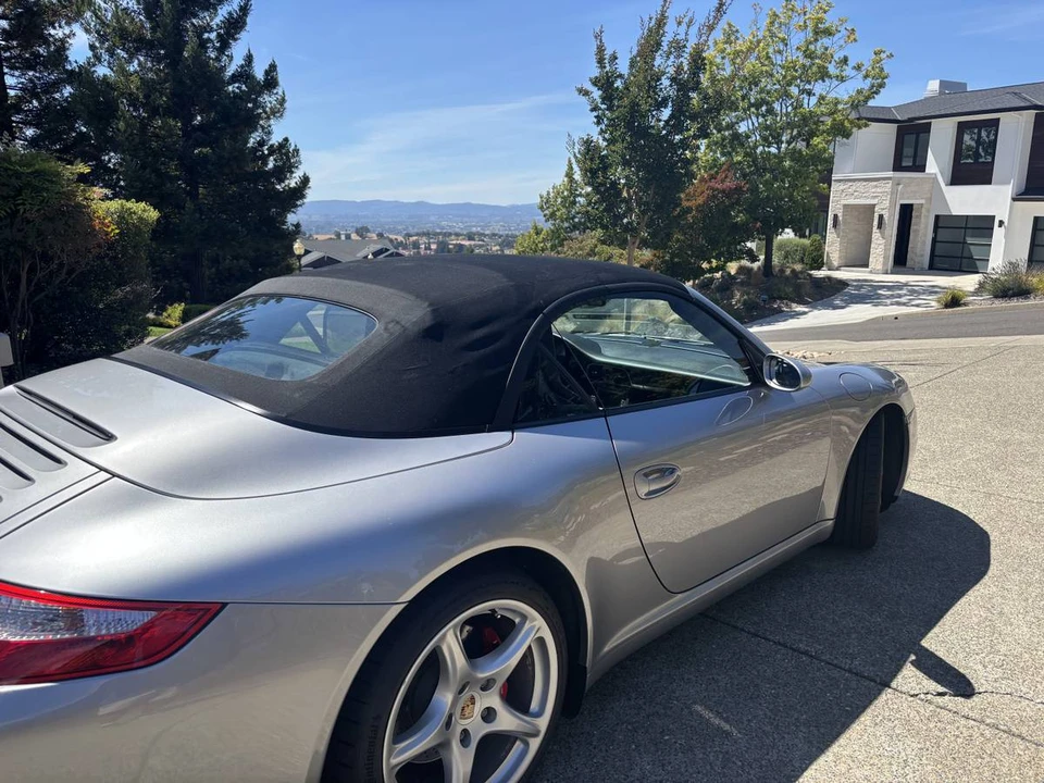 2005 Porsche 997 Carrera S - Image 17 of 18