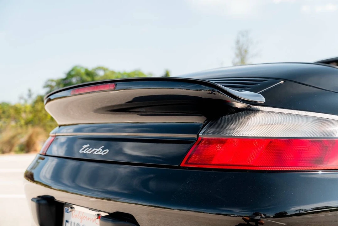 2005 Porsche 996 Turbo - Image 16 of 21