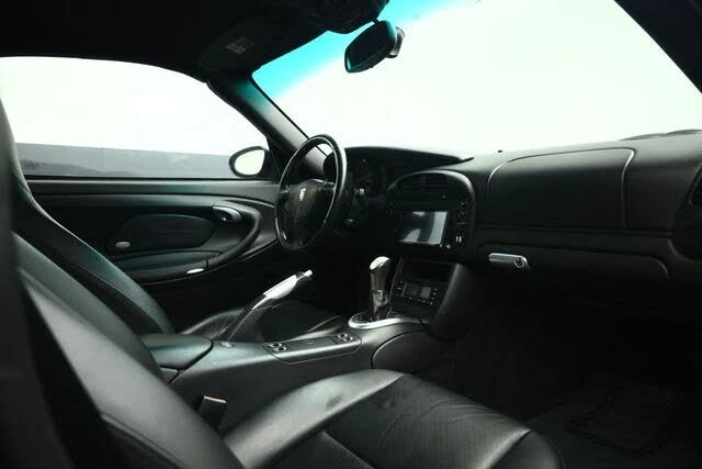 2005 Porsche 996 Turbo - Image 5 of 31