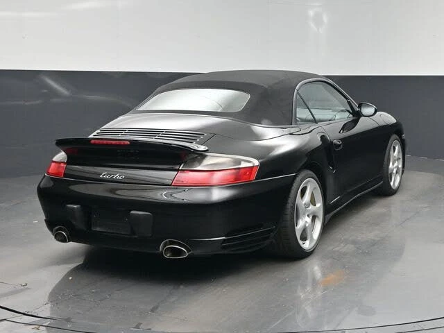 2005 Porsche 996 Turbo - Image 28 of 31