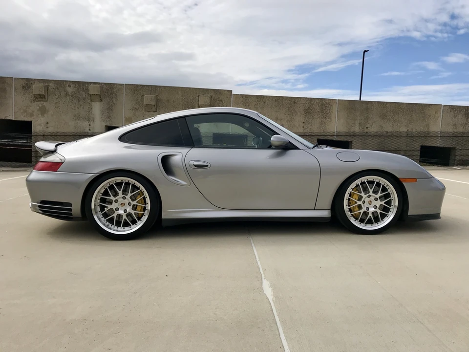 2005 Porsche 996 Turbo - Image 7 of 31