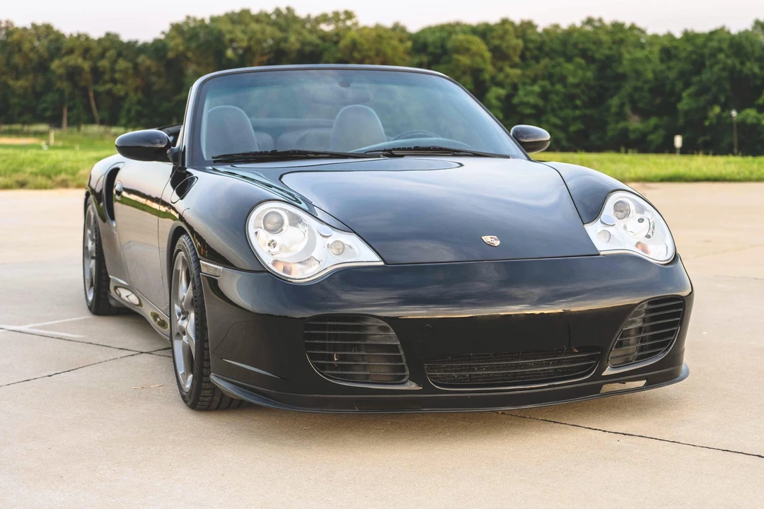 2005 Porsche 996 Turbo - Image 8 of 31