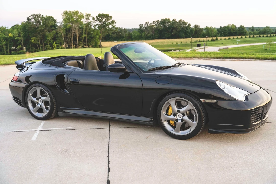 2005 Porsche 996 Turbo - Image 10 of 31
