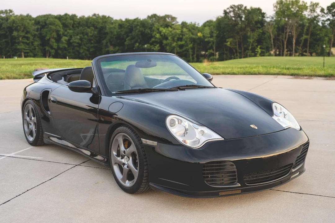 2005 Porsche 996 Turbo - Image 9 of 31