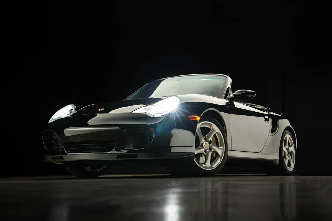 2005 Porsche 996 Turbo - Image 16 of 31
