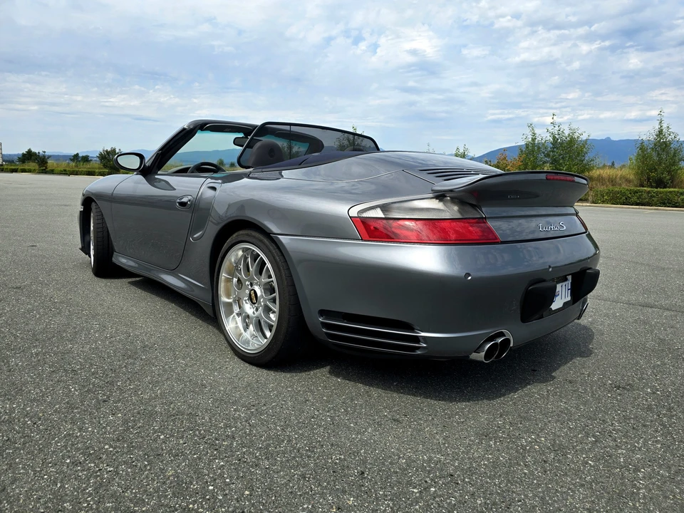 2005 Porsche 996 Turbo - Image 22 of 31