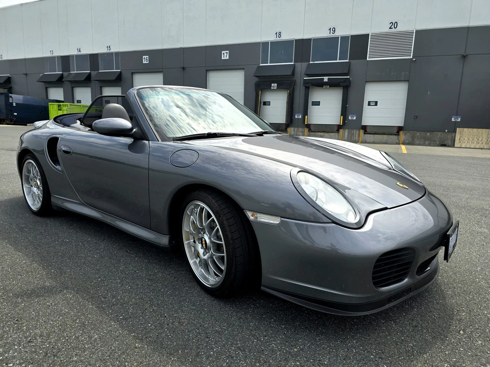 2005 Porsche 996 Turbo - Image 12 of 31