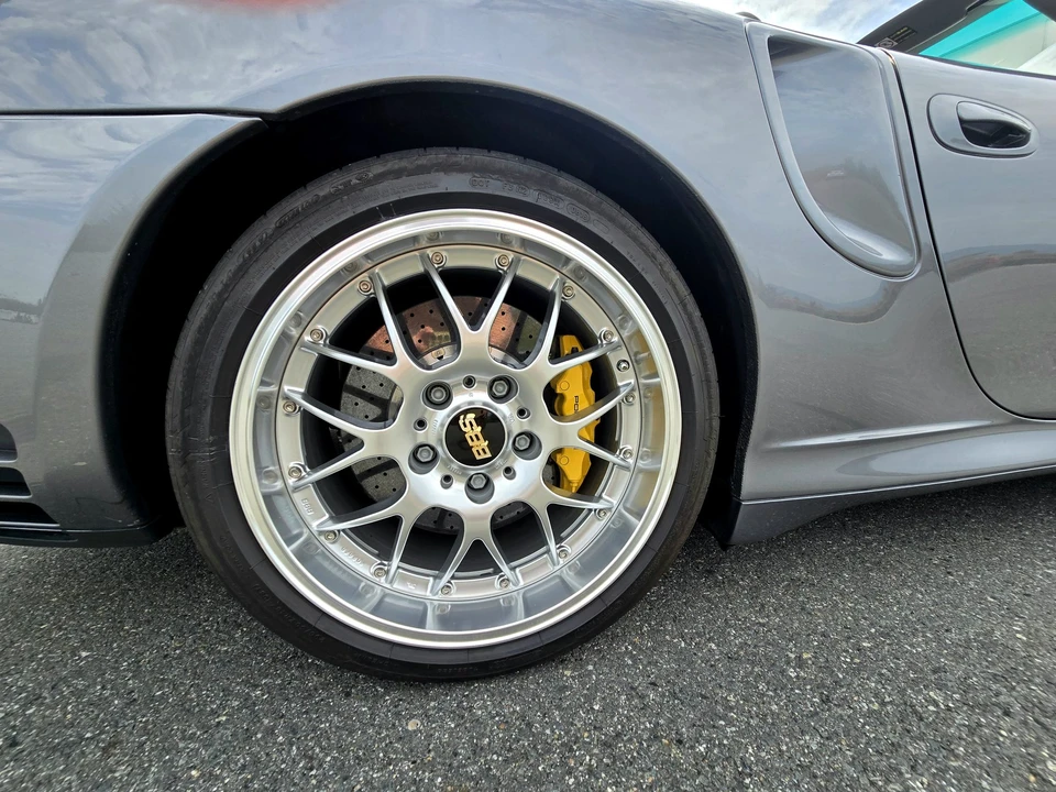 2005 Porsche 996 Turbo - Image 28 of 31