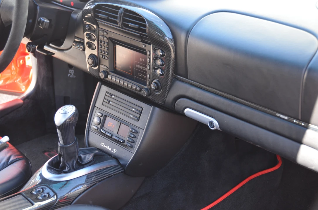 2005 Porsche 996 Turbo - Image 16 of 28