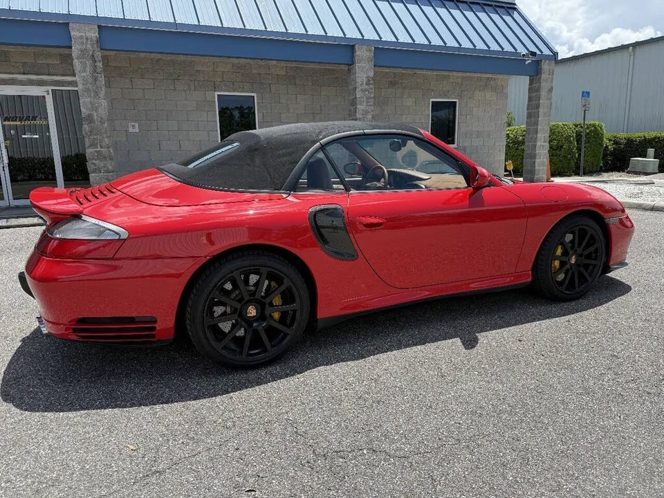 2005 Porsche 996 Turbo - Image 19 of 31