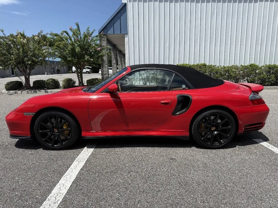 2005 Porsche 996 Turbo - Image 12 of 31