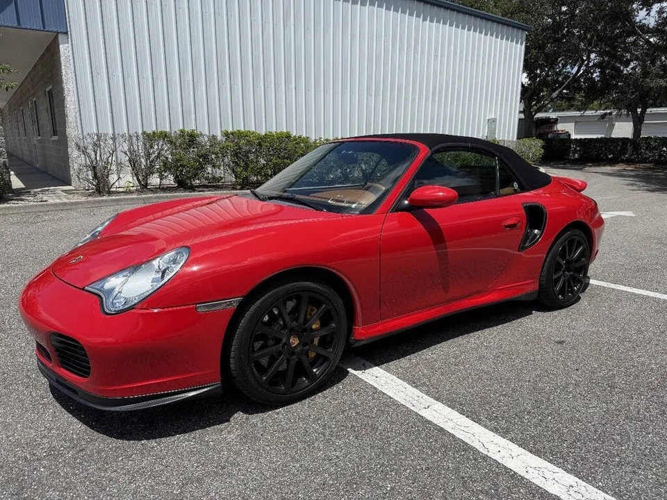 2005 Porsche 996 Turbo - Image 11 of 31