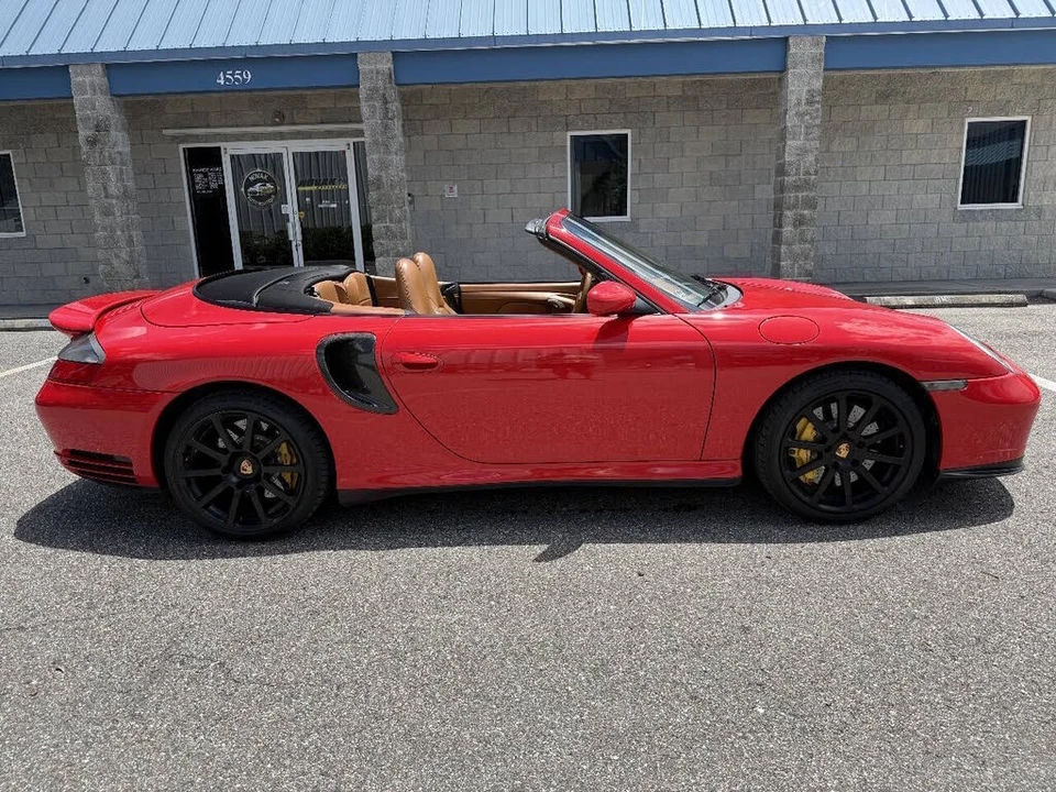 2005 Porsche 996 Turbo - Image 8 of 31