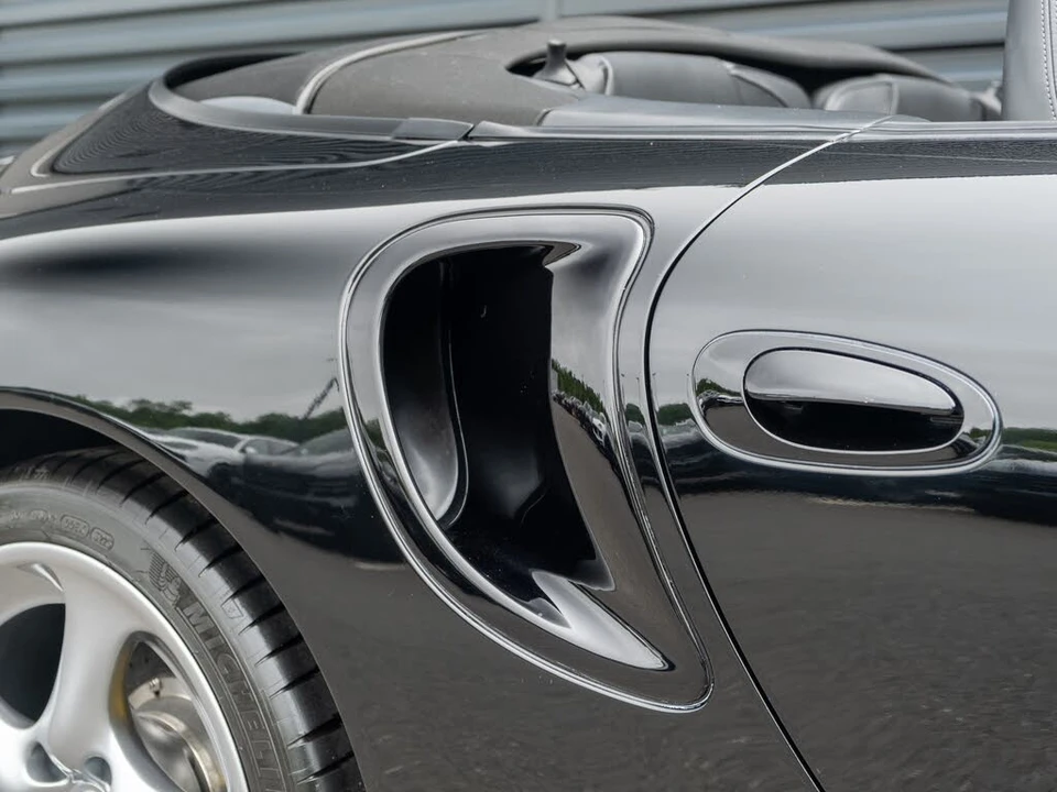 2005 Porsche 997 Turbo S - Image 18 of 31
