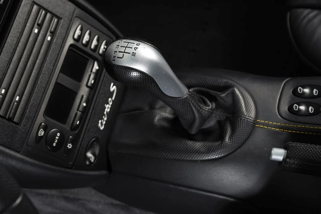 2005 Porsche 997 Turbo S - Image 6 of 31