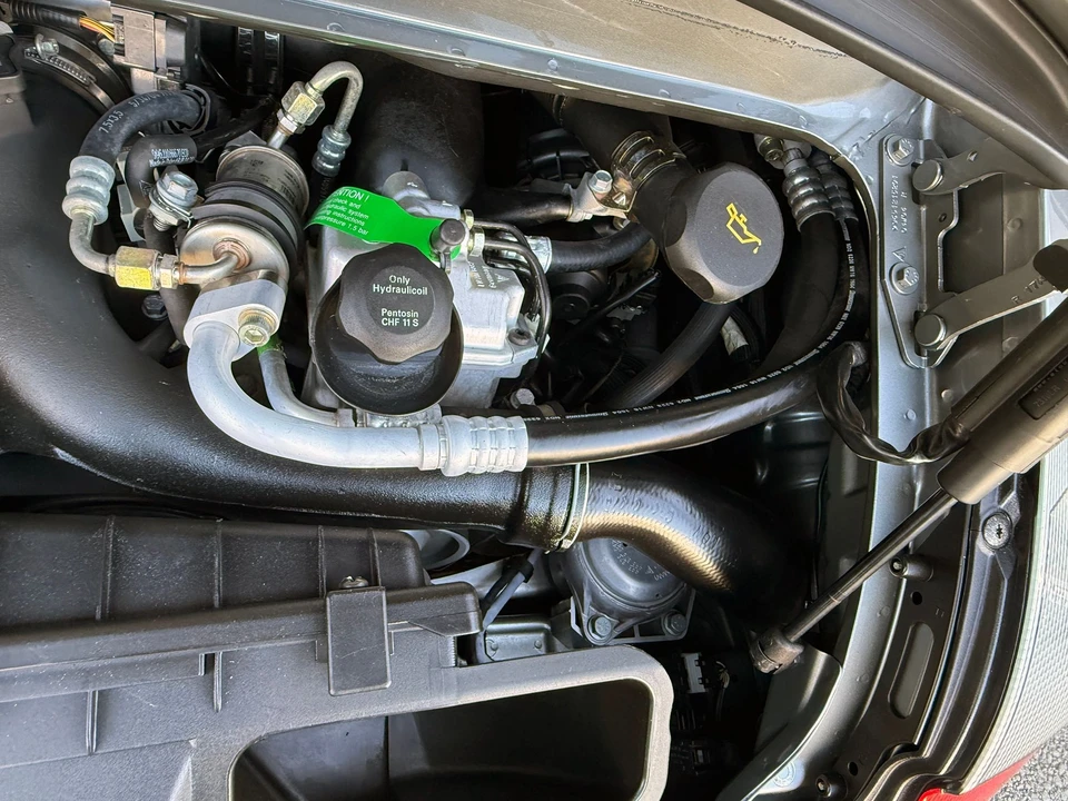 2005 Porsche 996 Turbo - Image 19 of 21